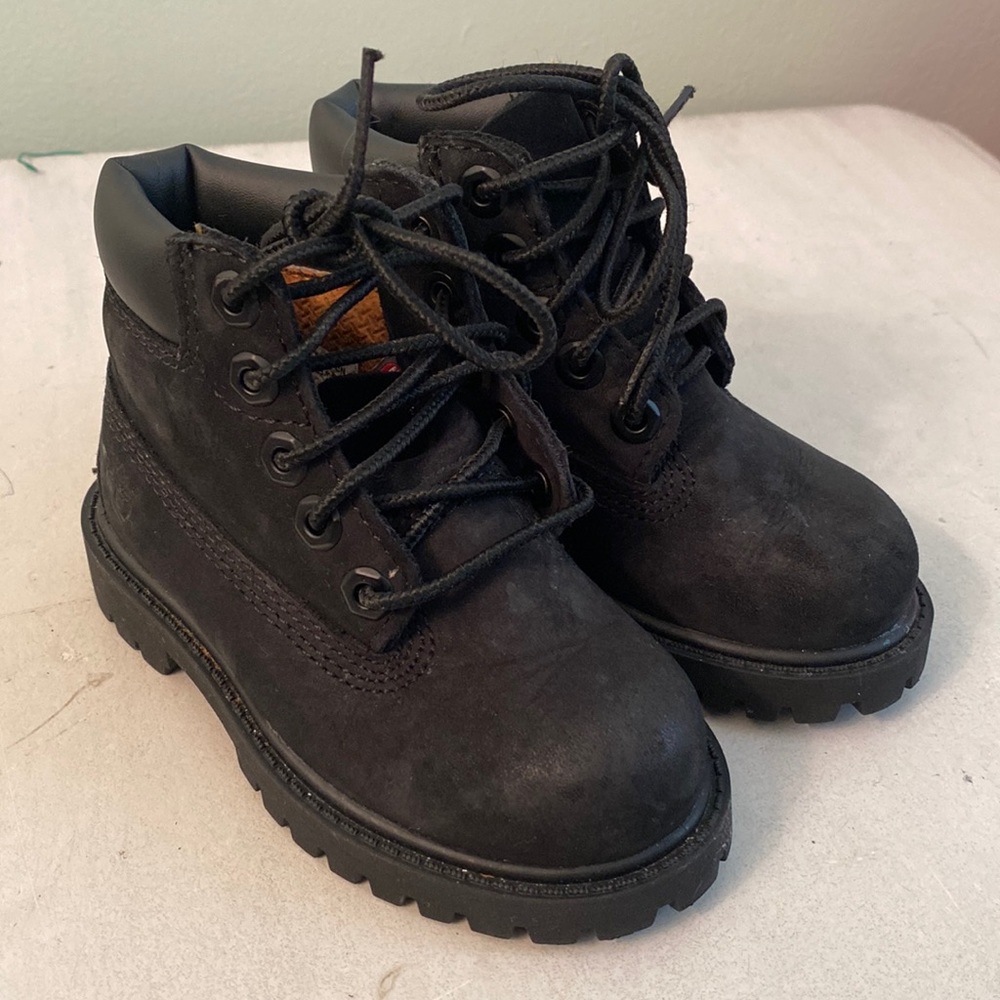 Timberland black suede kids boots